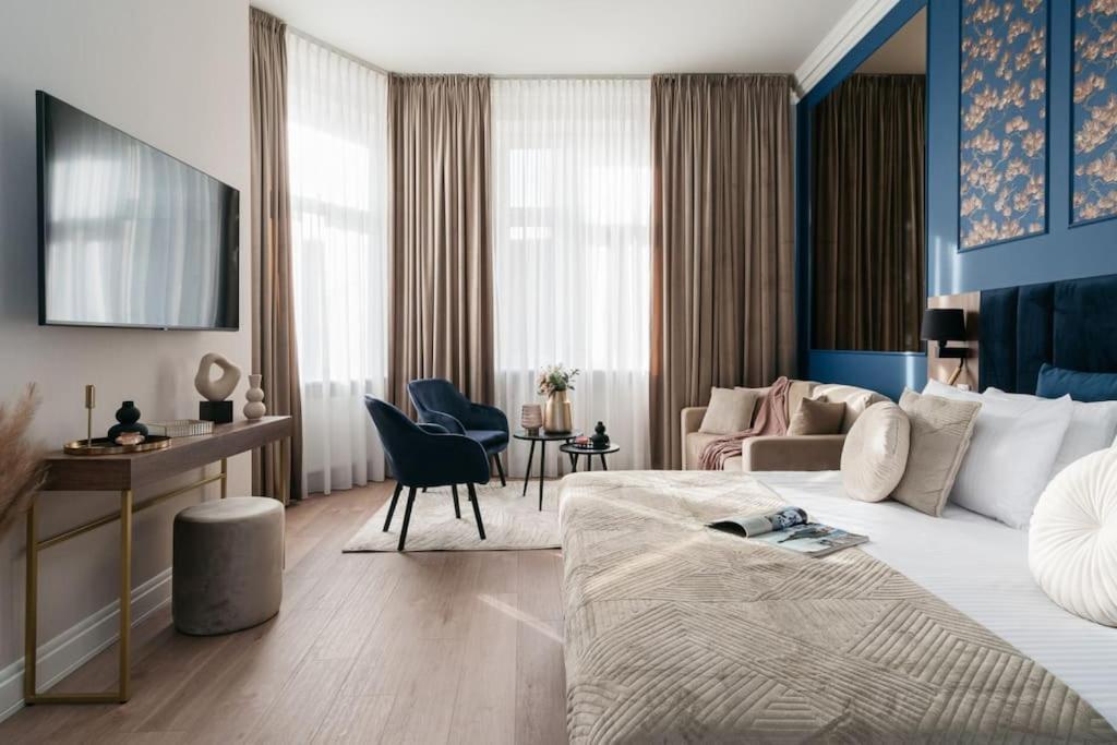 Apartament Deluxe Two-bedroom With Old Town View Kraków